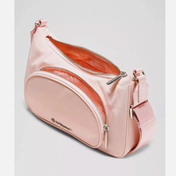 NWT Flush Pink lululemon Crossbody Bag with Nano Pouch 2L - Picture 10 of 11